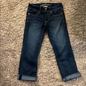 American Eagle Artist stretch crop Capri denim roll cuff size 4
